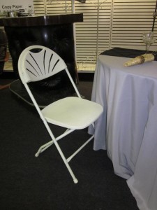 Fan-back Folding Chair